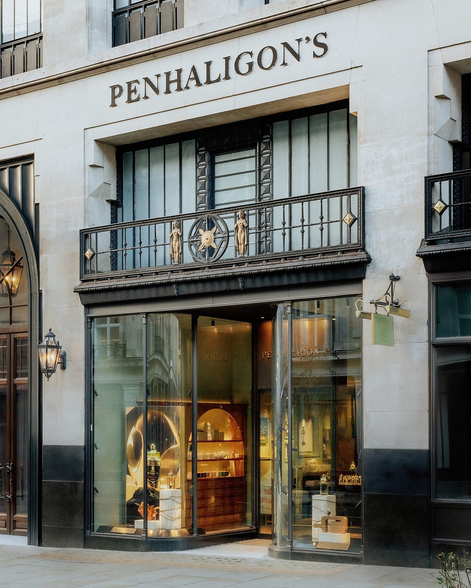 Burnished green Clayworks Tadelakt at the Penhaligon's boutique, London